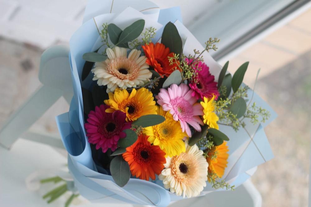 Букет цветов из: Герберы в Новой Ляле