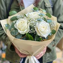 Букет цветов из:  Розы #REPLACE_PRED# Новой Ляле