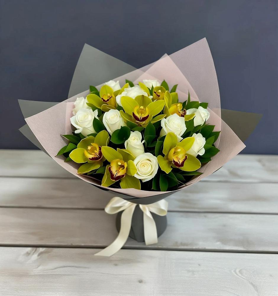 Букет цветов из: Орхидеи и Розы в Новой Ляле