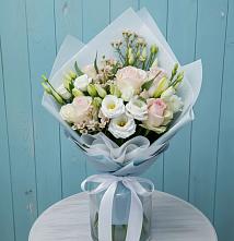 Букет цветов из:  Розы и Лизиантусы #REPLACE_PRED# Новой Ляле