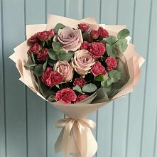 Букет цветов из:  Гвоздики и Розы в Новой Ляле